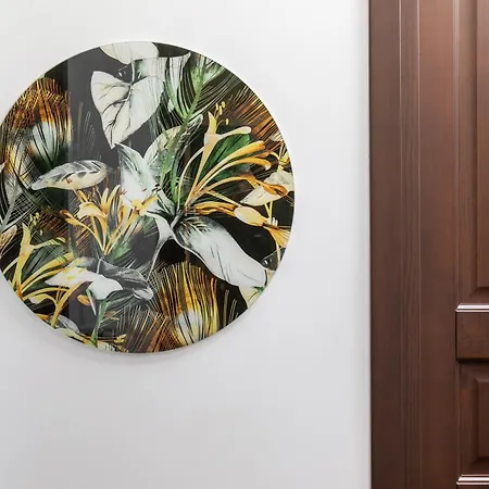 Old Town One Bedroom Apartment