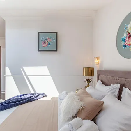 شقة Old Town One Bedroom