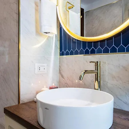 Old Town One Bedroom شقة بوخارست