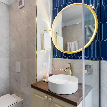 Old Town One Bedroom شقة بوخارست