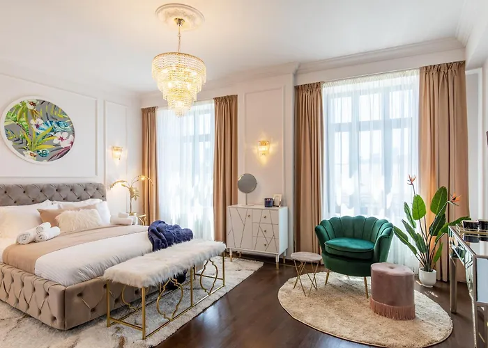 Old Town One Bedroom Apartment