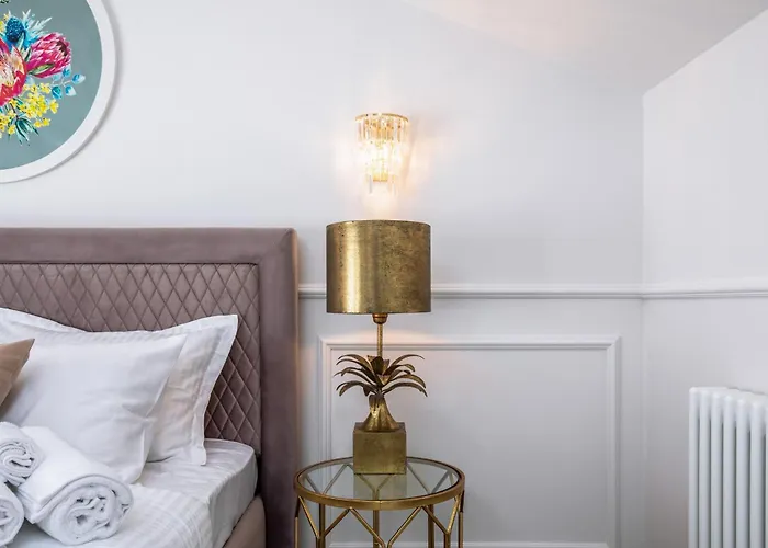 Old Town One Bedroom Апартаменти