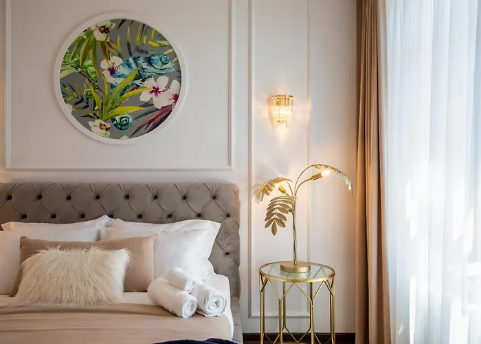 Old Town One Bedroom *